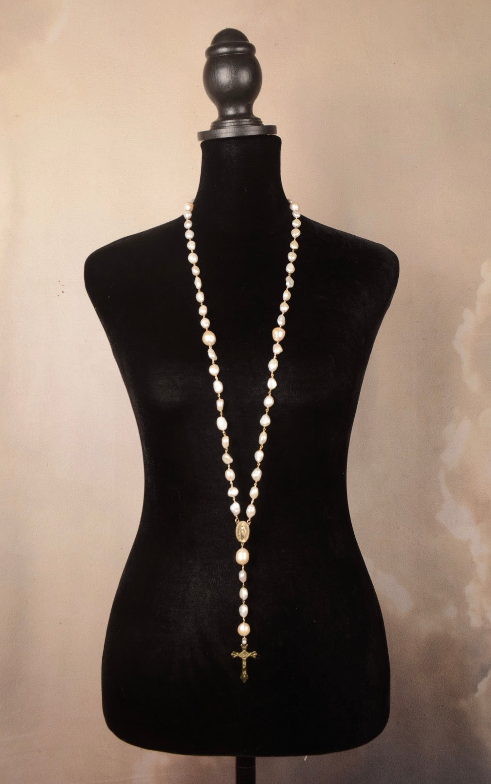 Baroque Pearl Rosary
