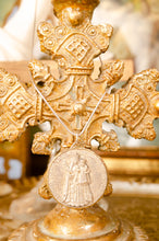 Vintage Italian Sacred Heart of Jesus Round Pendant