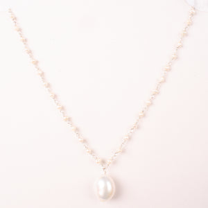 Melpomene Pearl Choker